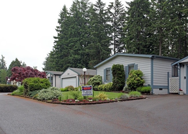 Fox Chase Mobile Home Park in Spanaway, WA - Building Photo - Building Photo