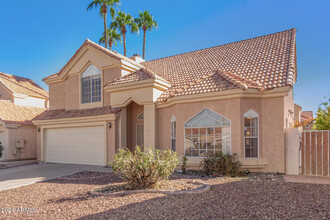 819 W Kyle Ct in Gilbert, AZ - Building Photo - Building Photo
