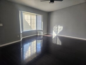 16172 W Botelho Ave in Kerman, CA - Building Photo - Building Photo