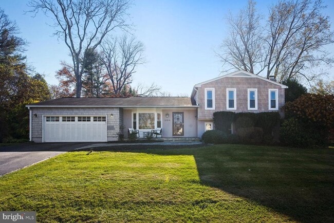 property at 3104 Vandever St