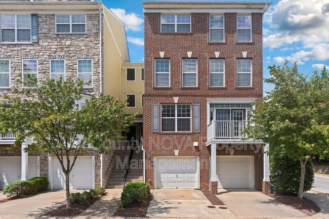property at 3504 Carriage Walk Ln