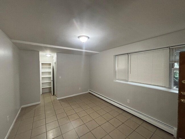 184 Fairview Ave, Unit 2A