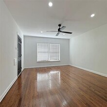 6035 Morningside Ave in Dallas, TX - Building Photo - Building Photo