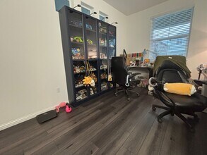 229 Elk Creek Dr in Brentwood, CA - Building Photo - Building Photo