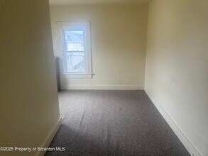 1315 Farr St in Scranton, PA - Building Photo - Building Photo