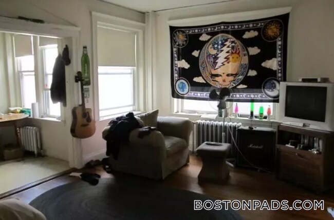 property at 1163 Boylston St