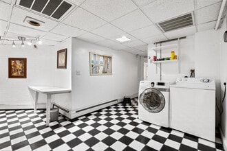 306 Commonwealth Ave, Unit 1 in Boston, MA - Building Photo - Building Photo