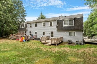 28 Harris St in Acton, MA - Building Photo - Building Photo