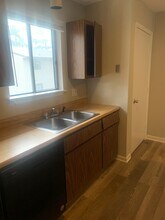 915 Applewood Ln in Fayetteville, NC - Building Photo - Building Photo