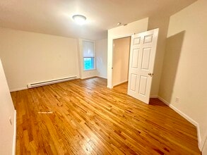 Highland Crossing in Highland, NY - Building Photo - Building Photo