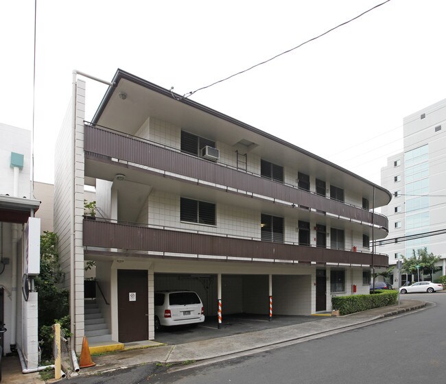 1837 YOUNG St in Honolulu, HI - Foto de edificio - Building Photo