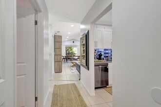 5151 W Club Cir in Boca Raton, FL - Building Photo - Building Photo
