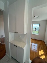 1-50 Greenway Terrace in Queens, NY - Foto de edificio - Building Photo