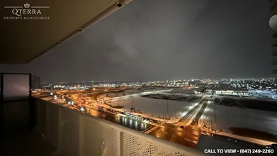 195 Commerce St in Vaughan, ON - Building Photo - Building Photo