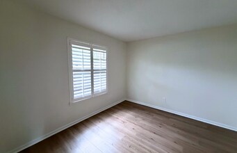 12082 Brandon Lake Dr in Jacksonville, FL - Building Photo - Building Photo
