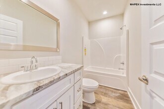 104 Ragin Lofts Aly in Lafayette, LA - Building Photo - Building Photo