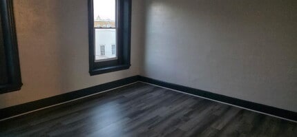 68 N 13th St in Harrisburg, PA - Foto de edificio - Building Photo