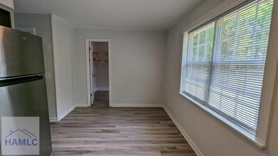 243 Glenn Bryant Rd in Hinesville, GA - Building Photo - Building Photo