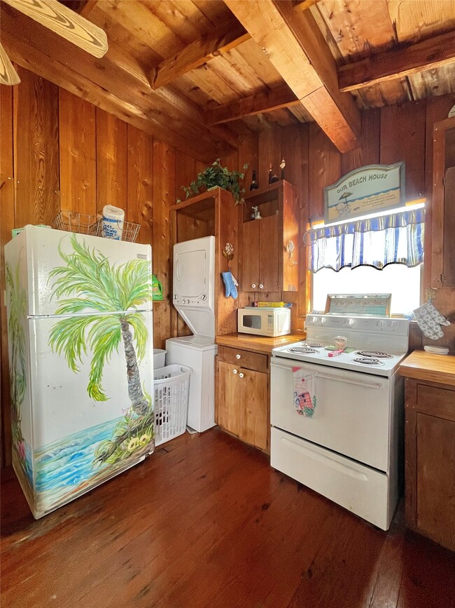 property at 1111 Surf Dr