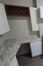 9720 Denison Ave in Cleveland, OH - Foto de edificio - Building Photo