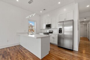 120 Regent St, Unit 3 in Boston, MA - Building Photo
