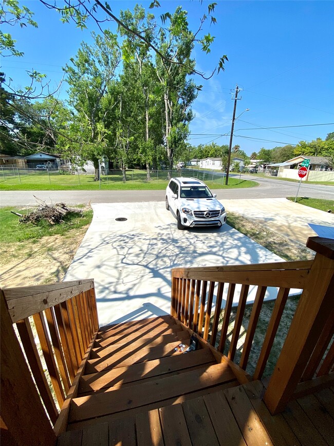 4301 14th St in Bacliff, TX - Building Photo - Building Photo