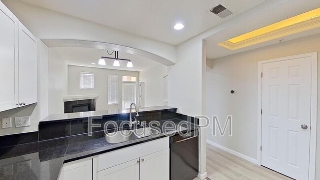 property at 1747 N Pearl St