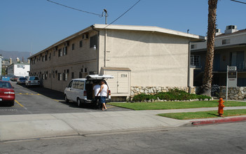 1710-1714 Grismer Ave in Burbank, CA - Building Photo - Building Photo