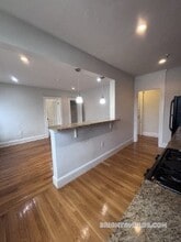 286 Chestnut Hill Ave, Unit 17 in Boston, MA - Foto de edificio - Building Photo