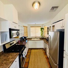 325 W Santa Barbara in Nogales, AZ - Building Photo - Building Photo