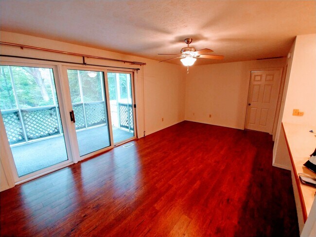 1314 S College Mall Rd in Bloomington, IN - Building Photo - Building Photo