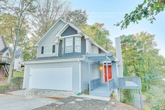 695 Shore Pl in Lithonia, GA - Foto de edificio - Building Photo