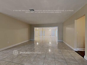 6221 SW 62nd Terrace in South Miami, FL - Building Photo - Building Photo