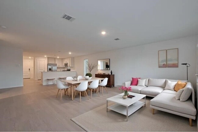 property at 27615 Village Cir Dr