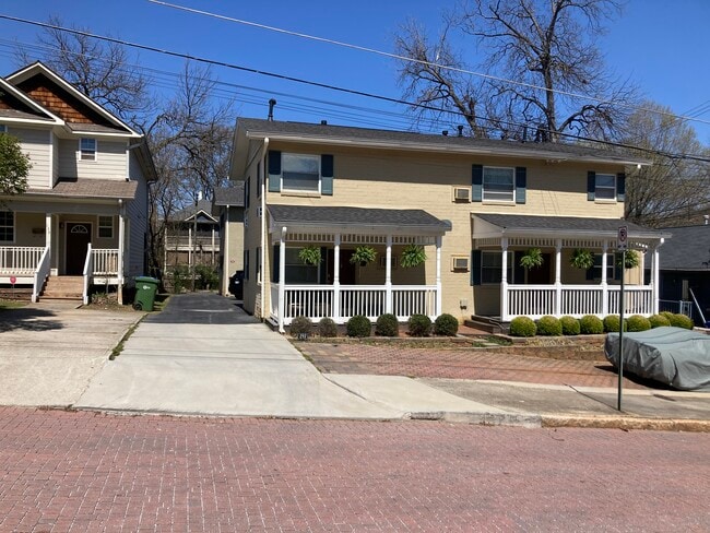 140 SE Richmond St in Atlanta, GA - Building Photo - Building Photo