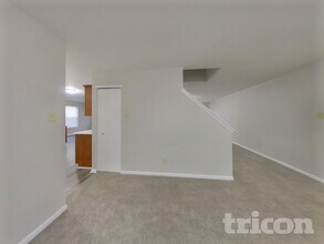 8439 S Firefly Dr in Pendleton, IN - Building Photo - Building Photo