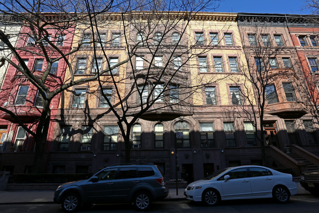 49 W 89th St in New York, NY - Foto de edificio - Building Photo