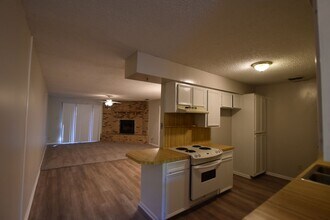 4518-4520 Edinburgh Dr in Tyler, TX - Building Photo - Building Photo