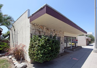 226 E Foothill Blvd in Monrovia, CA - Building Photo - Building Photo