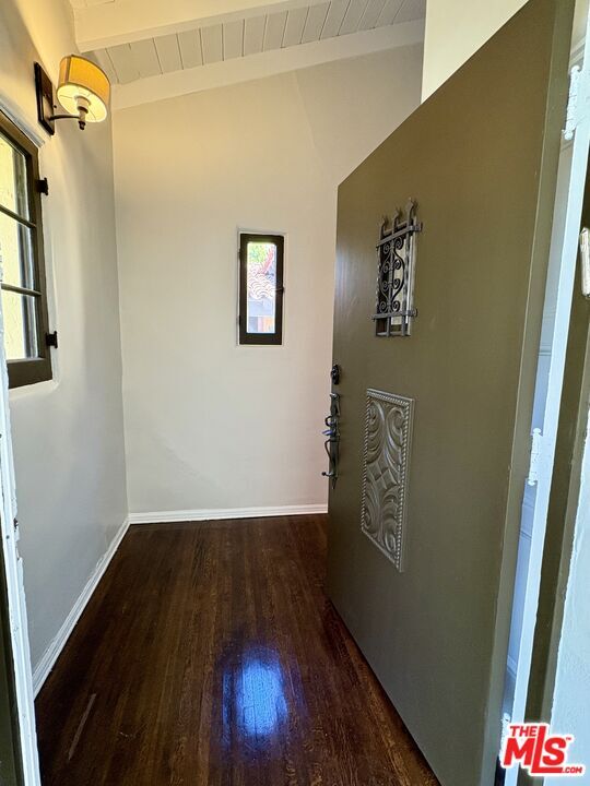 170 N Orange Dr in Los Angeles, CA - Building Photo - Building Photo