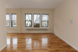 3720 N Pine Grove Ave in Chicago, IL - Building Photo - Building Photo