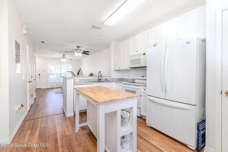 1390 Hampton Park Ln in Melbourne, FL - Building Photo - Building Photo
