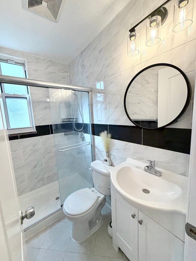 7107 Narrows Ave, Unit #2R