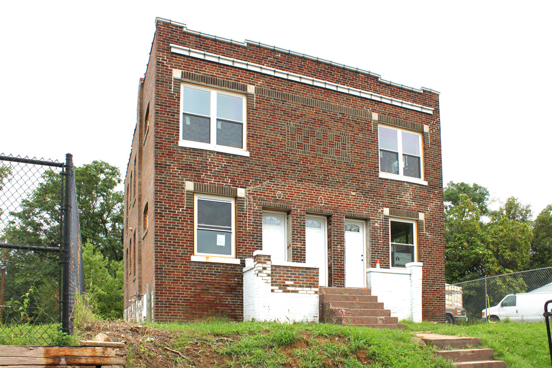 4541 Emerson Ave in St. Louis, MO - Building Photo