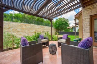 21 Green Terrace Cove in Lakeway, TX - Building Photo