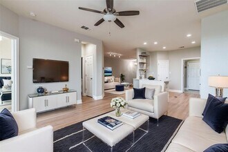 107 Aria Rdg in Austin, TX - Building Photo - Building Photo