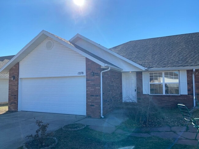 property at 1278 Pinhook Dr