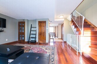 474 E 7th St in Boston, MA - Building Photo - Building Photo