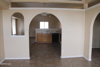 11613 Sandy Plateau Cir in El Paso, TX - Building Photo - Building Photo