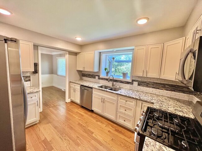 7226 Crinstead Ct in Cincinnati, OH - Foto de edificio - Building Photo